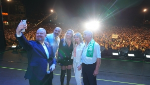 Menemen'de 'Hadise' Çıktı!	