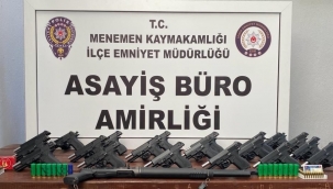 Suç makinesi sahte kimlikle silah ticareti yaparken yakalandı