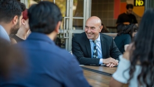 Üniversiteli gençlere 60 milyon lira destek