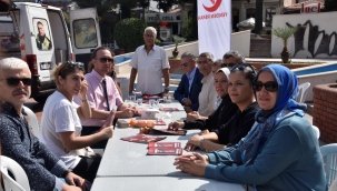 Yeni Refah Aliağa'dan mevlid kandilinde lokma hayrı