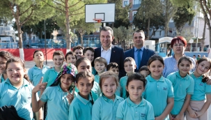 BERGAMA BELEDİYESİ DÜNYA HAYVANLARI KORUMA ETKİNLİĞİ DÜZENLEDİ 