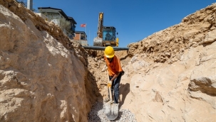 Foça'nın altyapı ağı genişliyor 