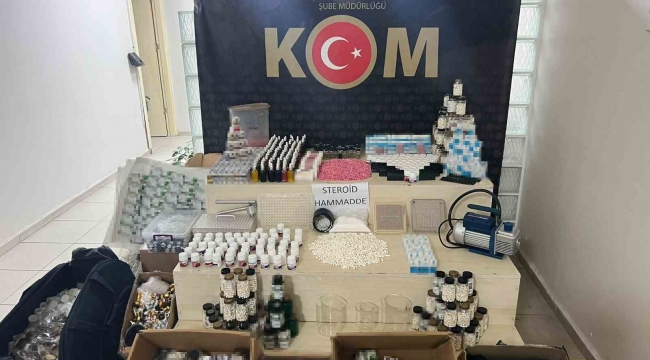 İzmir'de yasadışı tıbbi ürün operasyonu: 25 gözaltı