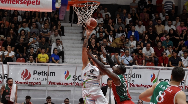 İzmir derbisini Petkimspor kazandı: Aliağa Petkimspor-Pınar Karşıyaka: 81-69