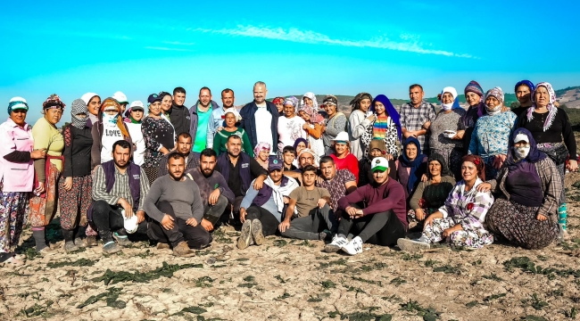 Menemen'de Tarladan Sofraya Birlik Rüzgarı