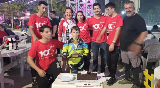 7 yaşındaki motosikletçi Yaman Ege Çağan' Birincilik Kupası kazandı 