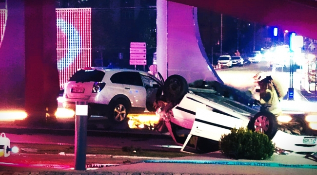 Aliağa'da Trafik Kazası`; 3 yaralı 