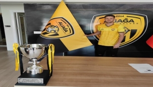 Aliağa FK'da Kaan Özder ile yollar ayrıldı