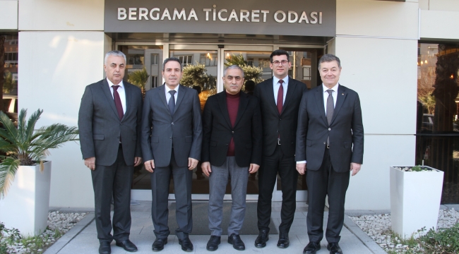  Bergama ve Aliağa Kaymakamı Berto'yu Ziyaret Etti