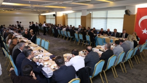 Dağ, Cumhur İttifakı'nın Belediye Başkan Adaylarıyla toplantı yaptı