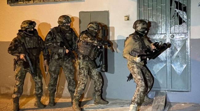 İsrail casusları İzmir'de yakalandı