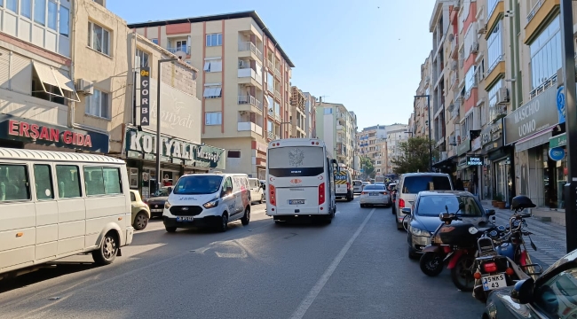 İzmir'de Araç Sayısı Hızla Artıyor
