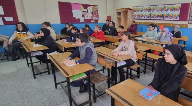 Manisa İtfaiyesi öğrencilerle buluştu