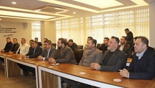 Ak Parti Bergama Belediye Başkanı Adayı Dr. Sadık Doğruer Berto'yu Ziyaret Etti 