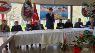 Aliağa Vanlılar Derneği Muhteşem Bir Kahvaltı ile İlk Buluşmasını Gerçekleştirdi