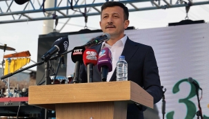 Hamza Dağ, çiçek festivaline katıldı, hasta çocukları ziyaret etti