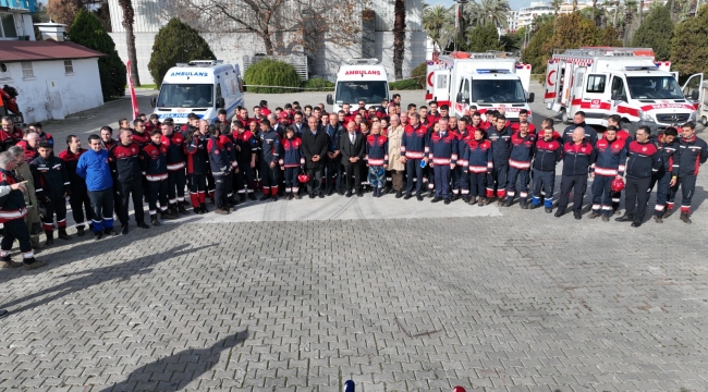 İzmir itfaiyesinin özel donanımlı ambulansları hayat kurtaracak