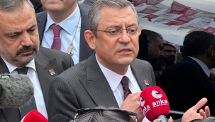 Özgür Özel'den Tunç Soyer açıklaması: "İzmir seçmeninin beklentileri yüksek, notu kıttır"