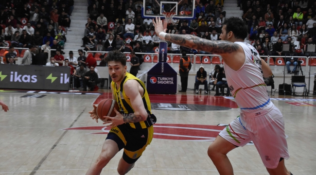 Aliağa Petkimspor: 59– Fenerbahçe Beko: 81