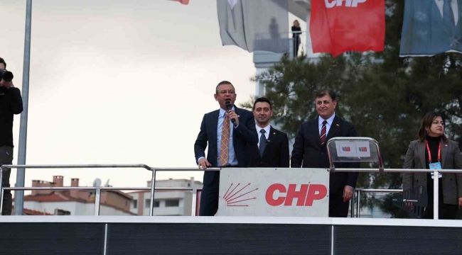 CHP Lideri Özel: "İzmir'de büyük bir dönüşümü hep beraber başlatıyoruz"
