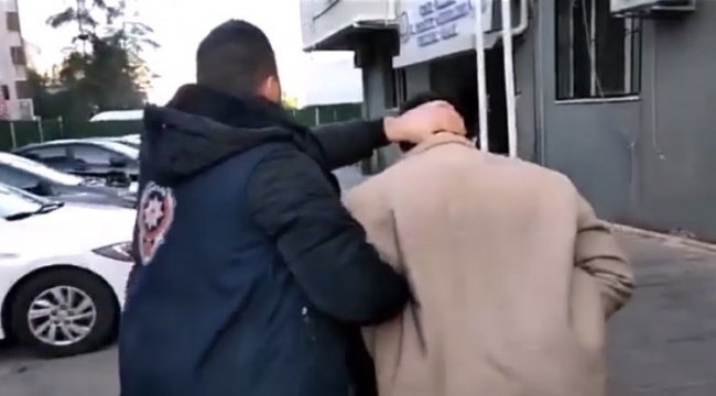  İzmir'de Kişisel Verileri Ele Geçiren 4 Kişi Tutuklandı!