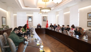 İzmir Valisi Elban: "Kentte 11 suç örgütü çökertildi"