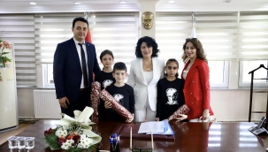 23 Nisan Ulusal Egemenlik ve Çocuk Bayramı Kınık'ta Coşkuyla Kutlandı