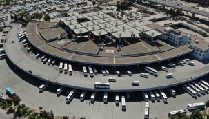 İzmir'de otobüs biletleri tükendi, günde 800'e yakın araç çıkış yapıyor