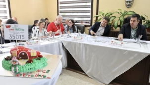 14. Emiralem çilek festivali renkli görüntülere sahne oldu