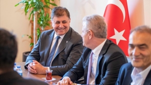 Başkan Tugay: "İzmir'in planlamasını İzmirli mimarlar yapacak"