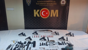 İzmir'de Silah ve Uyuşturucu Operasyonu: 7 Kişi Tutuklandı, 5 Kişi Adli Kontrol Şartıyla Serbest Bırakıldı