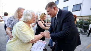 İzmir'de emeklilere su faturası, market ve kira desteği