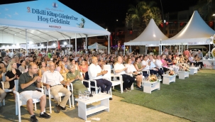 3. Dikili Kitap Günleri "Aydınlık Bir 100 Yıla Doğru Türkiye" Temasıyla Kapılarını Açtı