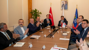 İzmir Kosta Rika'nın Esparza şehri ile kardeş oldu