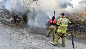 Yamanlar Dağı'nda çıkan yangınla mücadele sürüyor