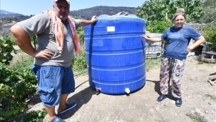 Yangından kurtarılan bahçelerde umut yeşerdi