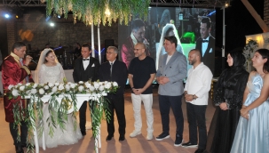 Zafer ile Elif, görkemli bir düğünle evlendiler 