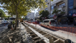 Girne Caddesi'ndeki yağmur suyu mazgalları yenileniyor
