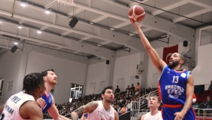 Aliağa Petkimspor: 79 Anadolu Efes : 85 