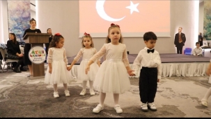 Cumhuriyet Coşkusu Küçük Kalplerde Yaşandı: Atlıkarınca'dan Anlamlı Cumhuriyet Balosu