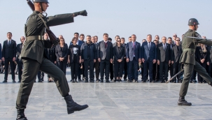 İzmir Ata'sının İzinde