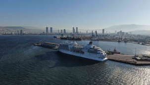 İzmir'e kruvaziyer gemisiyle 10 ayda 150 bin yolcu geldi