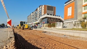 Eski Havaalanı Caddesi yenileniyor