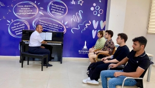 İzmir Büyükşehir Belediyesi yetenekli gençleri konservatuvar sınavlarına hazırlıyor