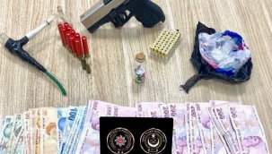 İzmir'de uyuşturucu operasyonu: 1 tutuklama