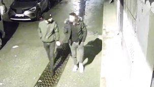 Para dolu çantayı alamayınca cüzdanı çaldılar, kıskıvrak yakalandılar