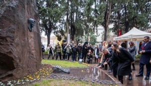 Zübeyde Hanım vefatının 102. yıl dönümünde anıldı