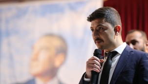 "Ege'de Yiğit Fırat" Tiyatrosuyla Şehit Fırat Yılmaz Çakıroğlu Anıldı