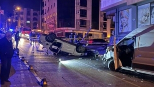 İzmir'de feci kaza: 2 ölü, 2 tutuklama