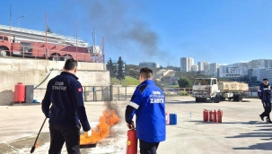 İzmir İtfaiyesi'nden zabıta personeline yangın güvenliği eğitimi